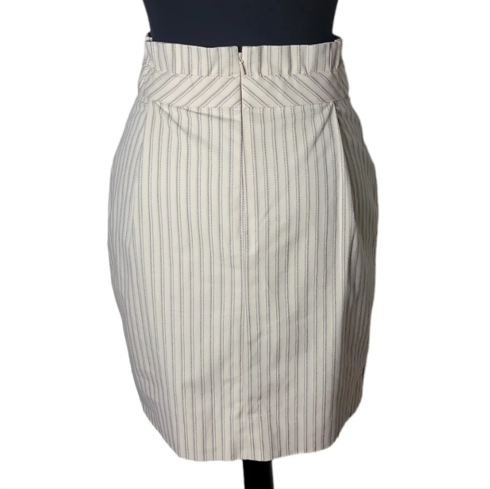 BCBGMAXAZRIA paperbag waist pinstripe pencil skirt high rise women's size 4